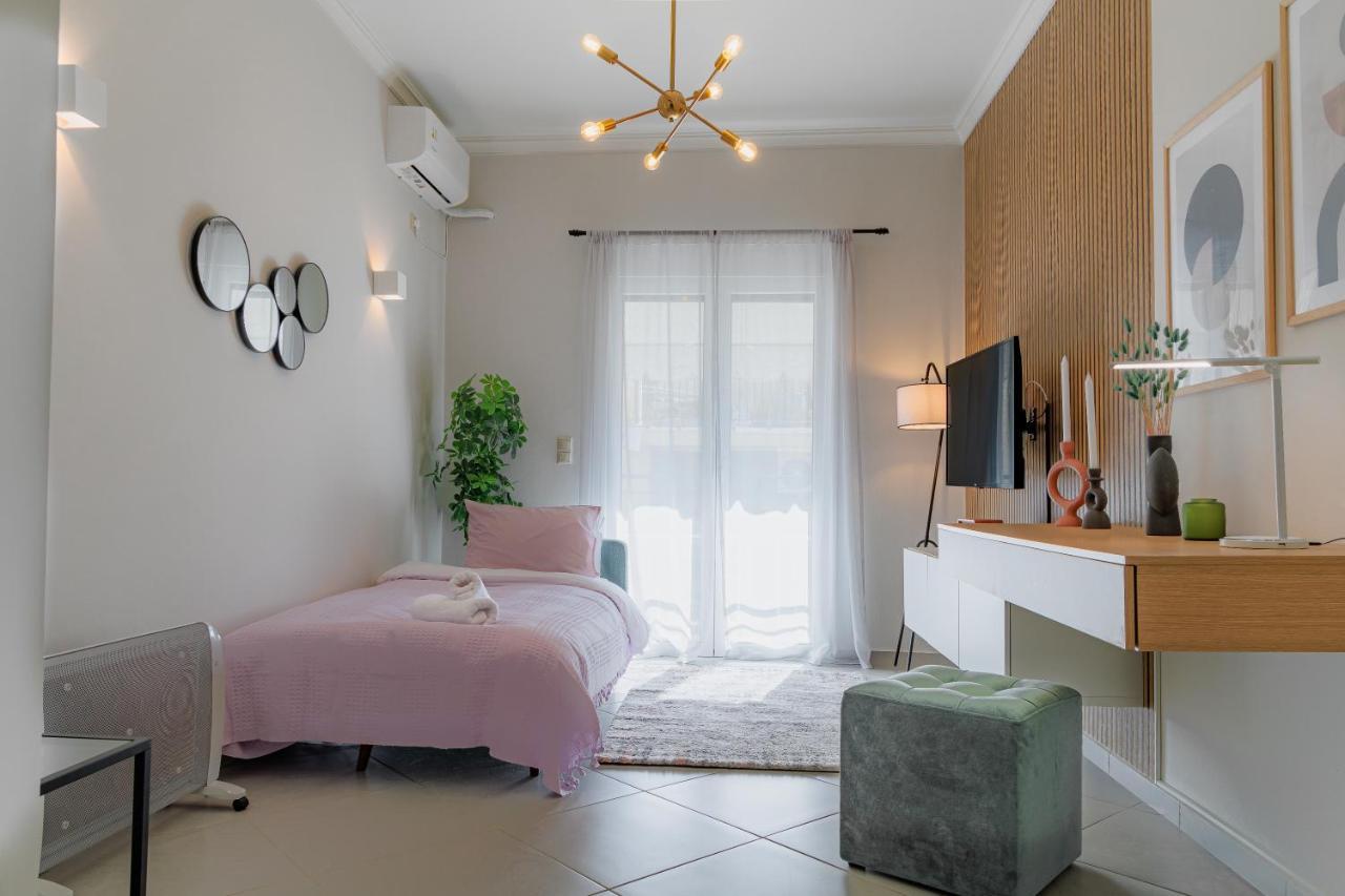 Sunny & Modern Apt For 3 Persons Athén Kültér fotó